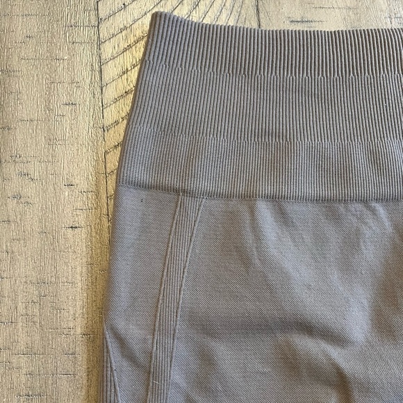 Lululemon Flow & Go Cropped Leggings - 8 - Picture 7 of 8